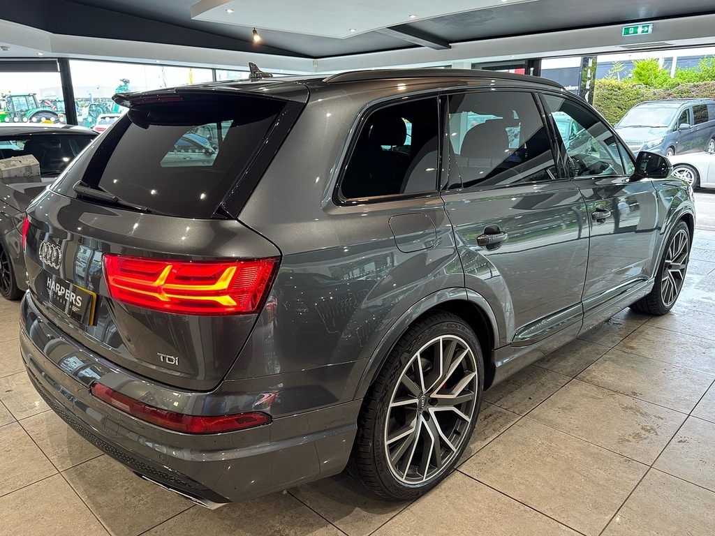 Audi Q7 Audi Q7 S Line 3.0 Tdi Quattro 272 Ps Tiptronic Black #21
