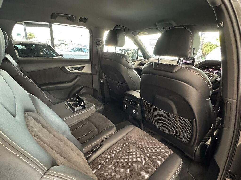 Audi Q7  Blue #16