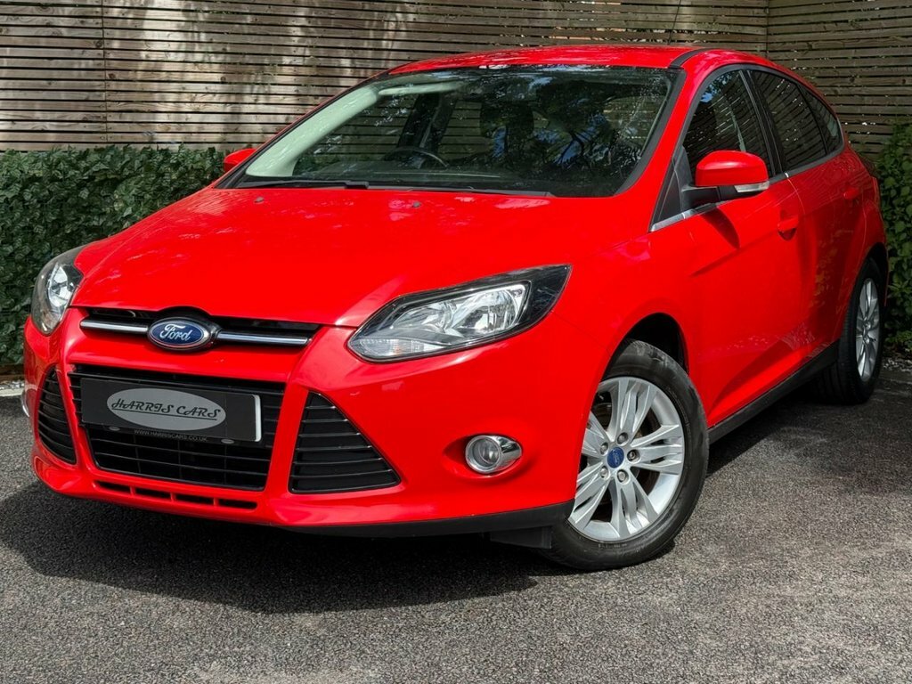 Ford Focus 1L Titanium Navigator Red #5
