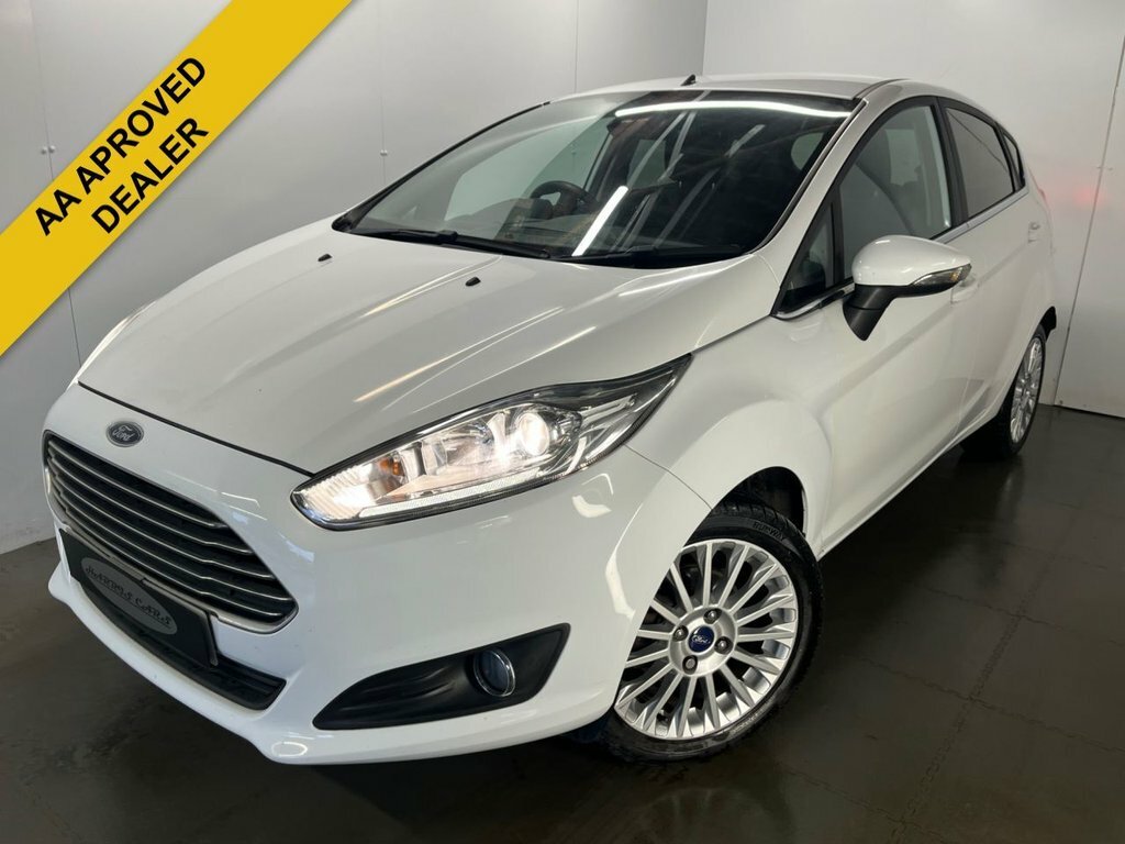 Ford Fiesta 1L Titanium X White