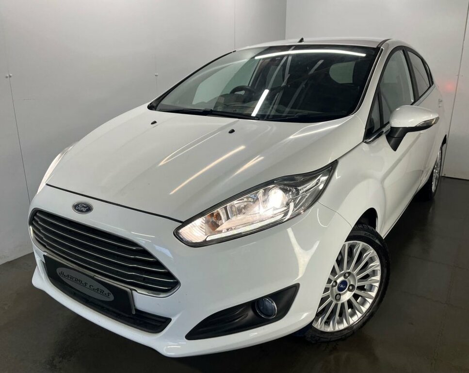 Ford Fiesta 1L Titanium X White #2