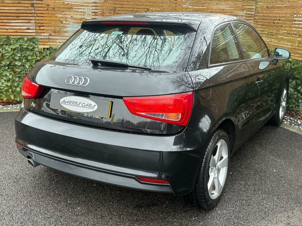 Audi A1 1.6 Tdi S Line Black #13