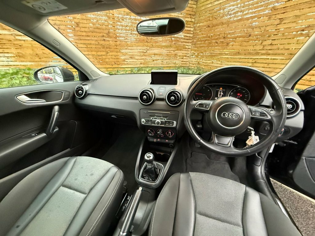 Audi A1 1.6 Tdi S Line Black #14