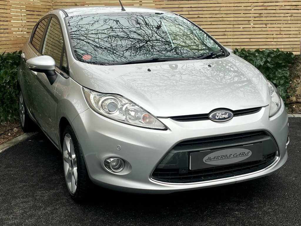 Ford Fiesta 1.3L Zetec Silver #6
