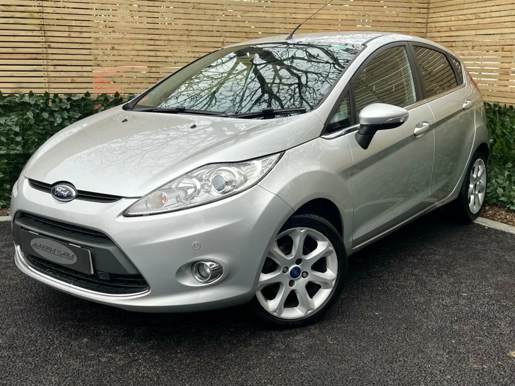 Ford Fiesta 1.3L Zetec Silver #3