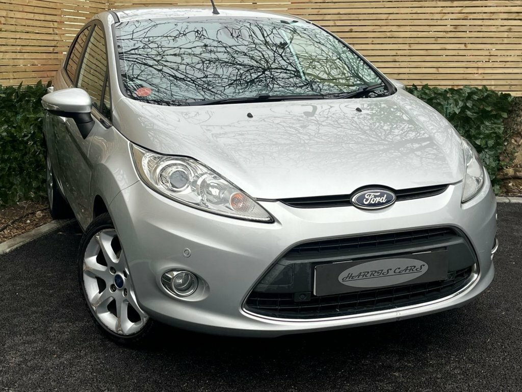 Ford Fiesta 1.3L Zetec Silver #2