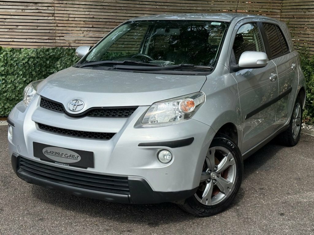 Toyota Urban Cruiser Suv Silver #4