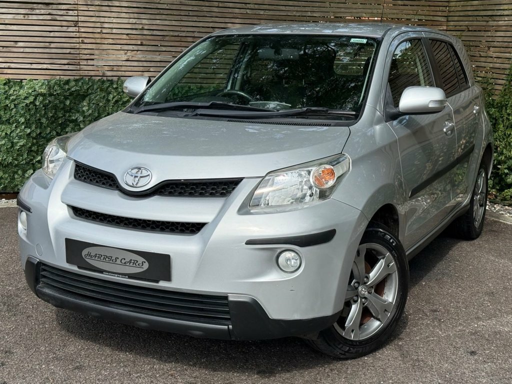 Toyota Urban Cruiser Suv Silver #5