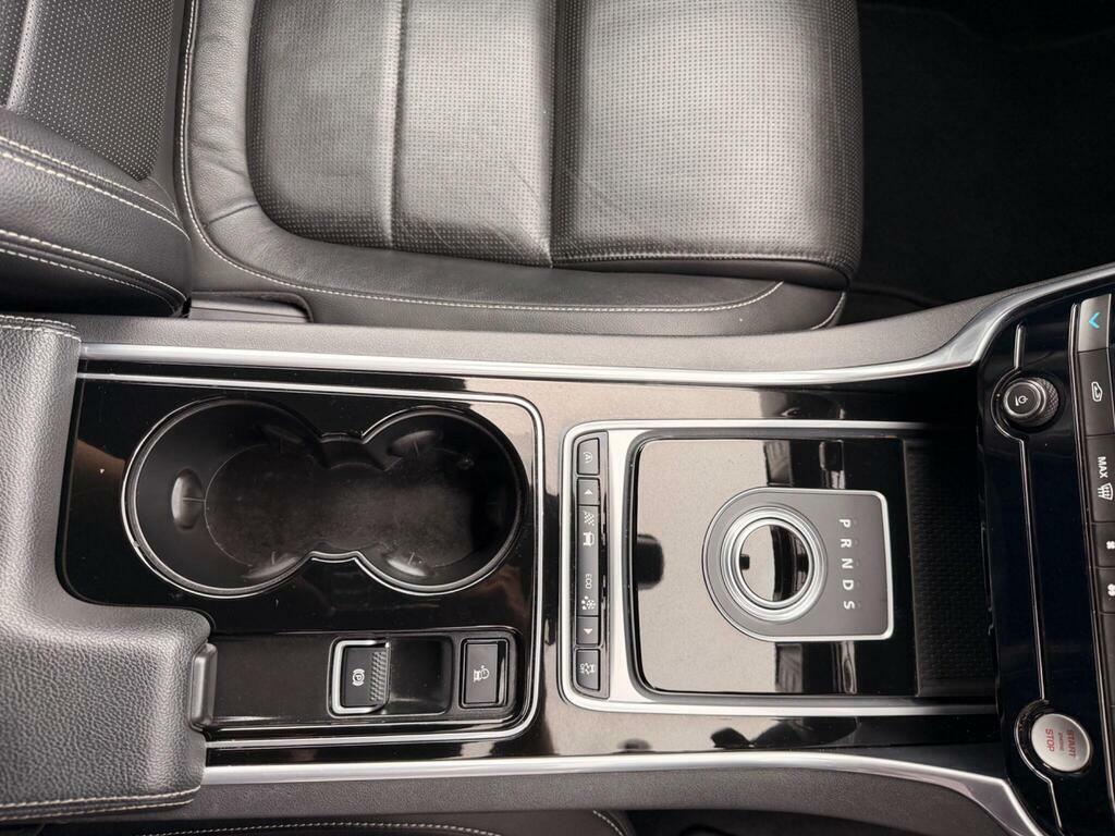Jaguar XE Gtdi R-sport Black #25