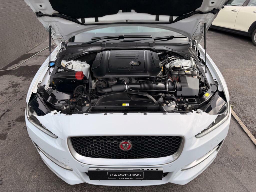 Jaguar XE Gtdi R-sport Black #41