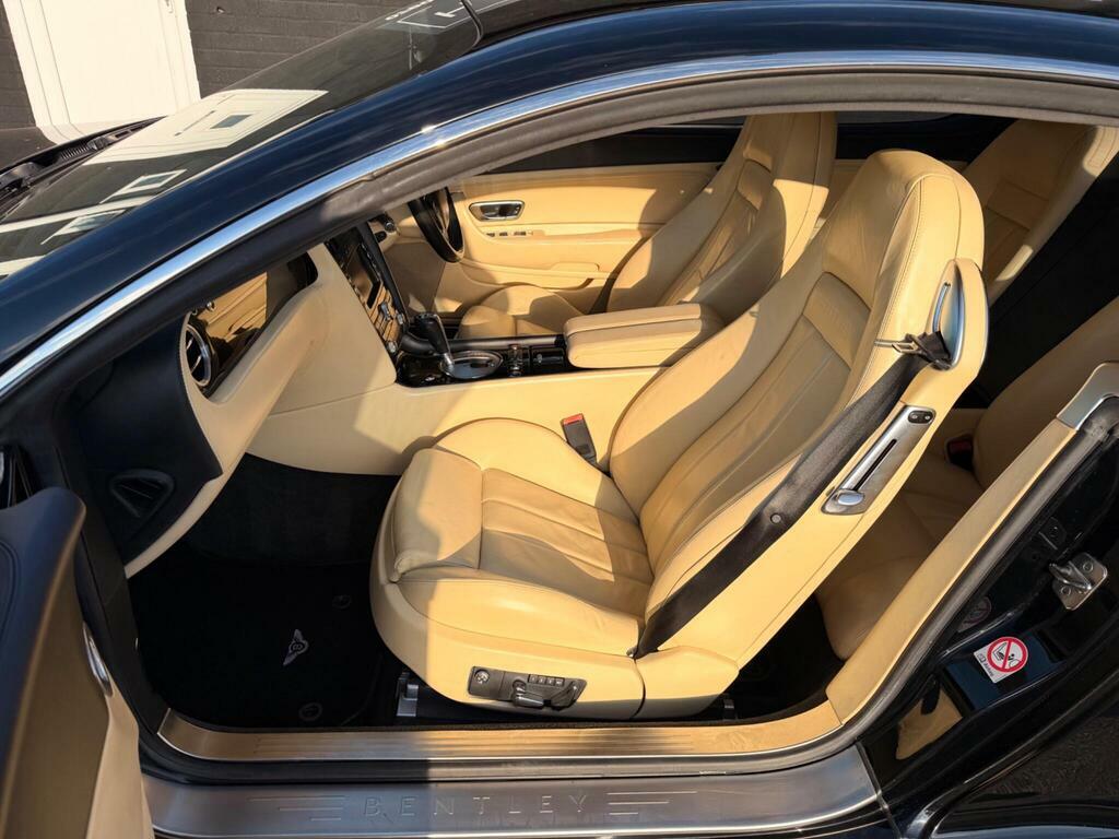Bentley Continental Gt Coupe Silver #30