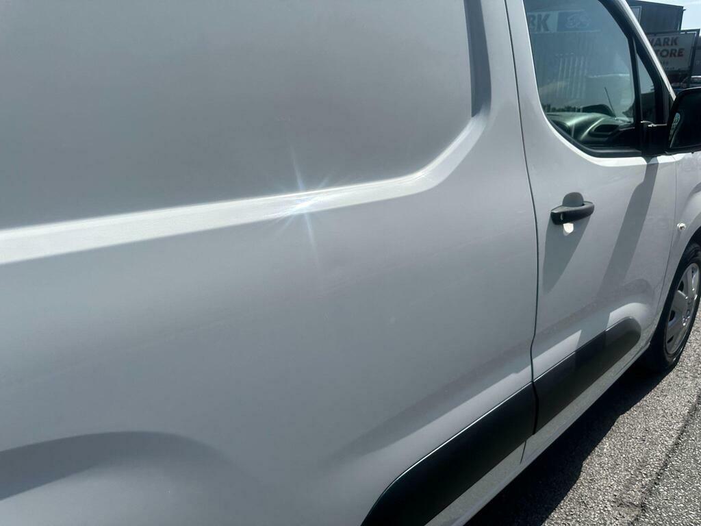 Citroen Berlingo Mpv Black #18
