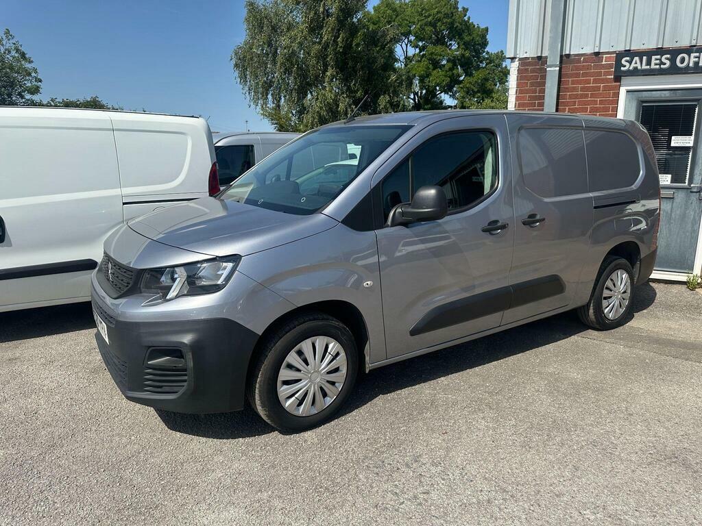 Peugeot Partner 1.5 Bluehdi 950 Professional Long Panel Van Lwb Eu Grey