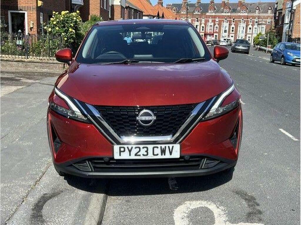 Nissan Qashqai 1.3 Dig-t Mhev Acenta Premium Euro 6 S S Red #6