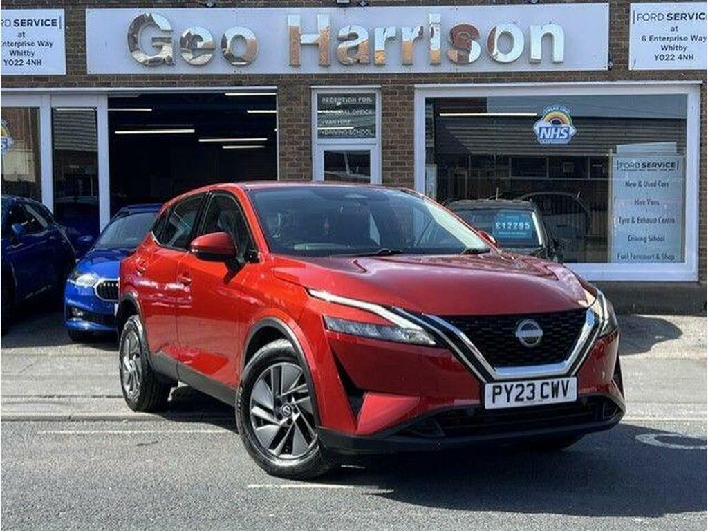 Nissan Qashqai 1.3 Dig-t Mhev Acenta Premium Euro 6 S S Red