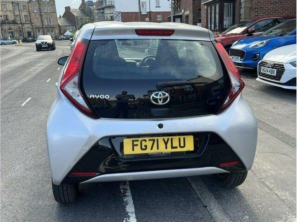 Toyota Aygo 1.0 Vvt-i X-play Euro 6 S S Silver #6