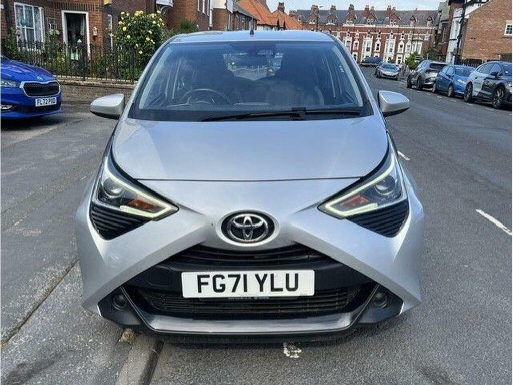 Toyota Aygo 1.0 Vvt-i X-play Euro 6 S S Silver #5