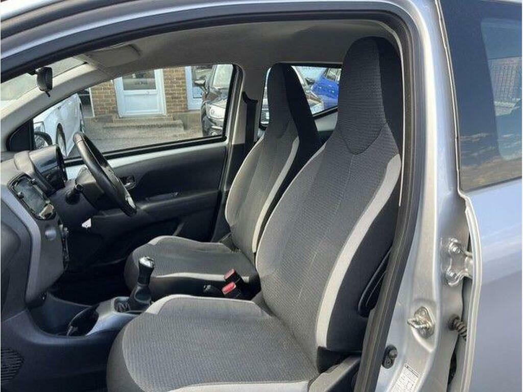 Toyota Aygo Aygo Green #11