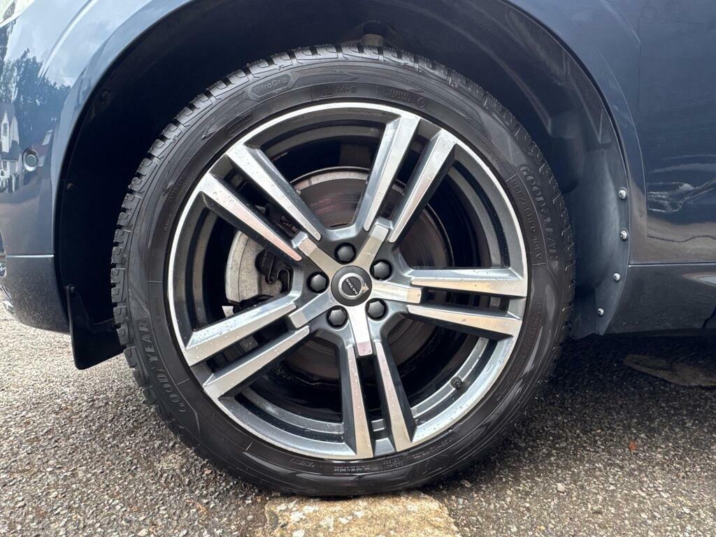 Volvo XC60 D4 R-design Pro My18.5 White #38