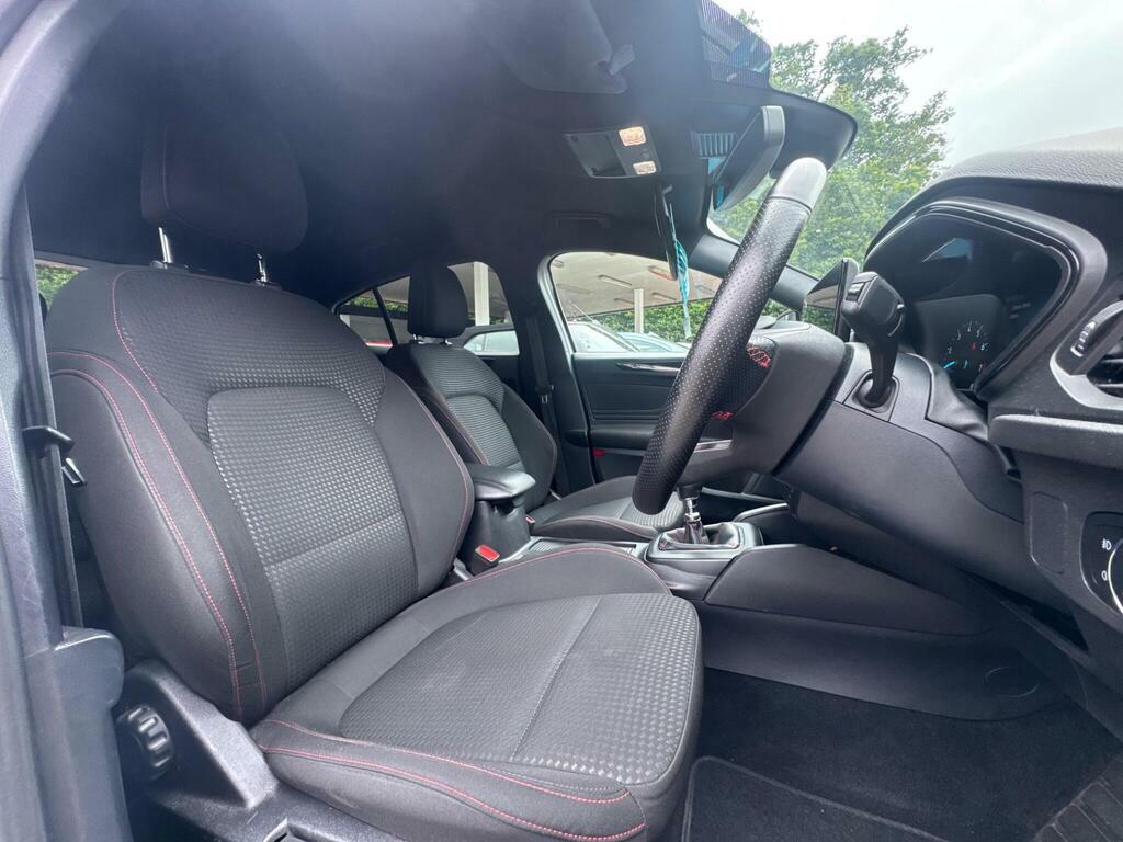 Ford Focus St-line Blue #25