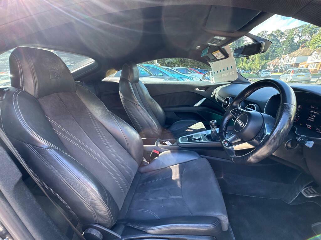 Audi TT 2.0T Fsi S Line Black #26