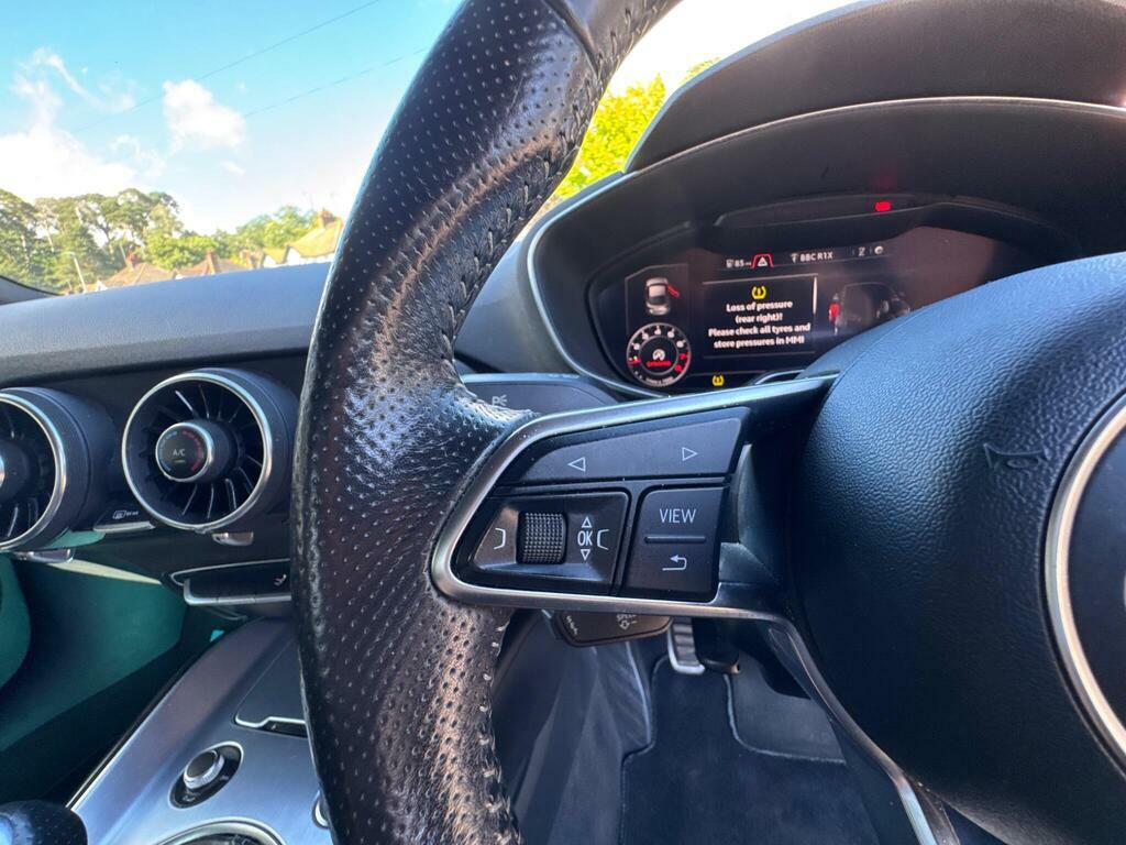 Audi TT 2.0T Fsi S Line Black #31