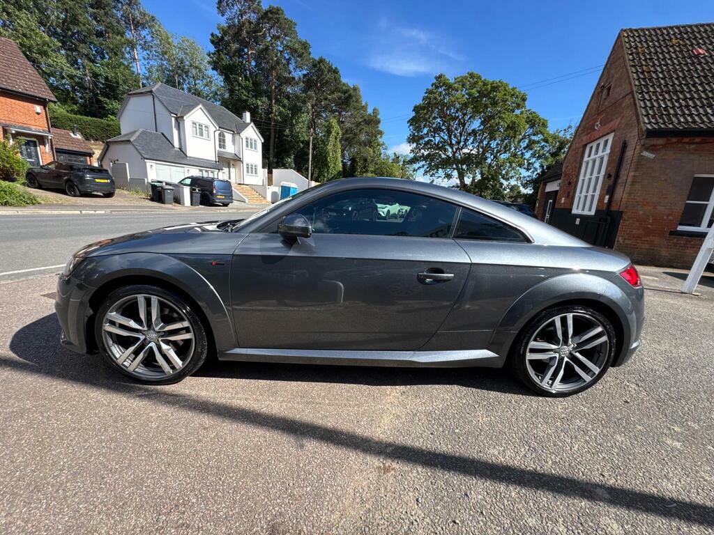 Audi TT 2.0T Fsi S Line Black #7
