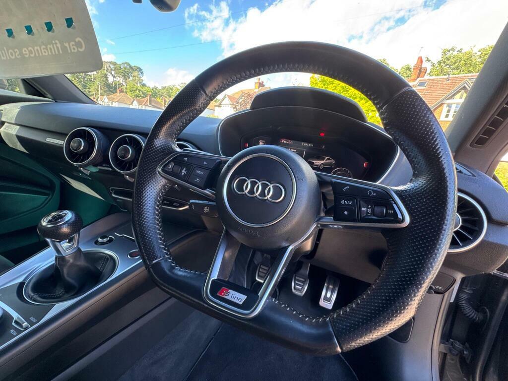 Audi TT 2.0T Fsi S Line Black #30