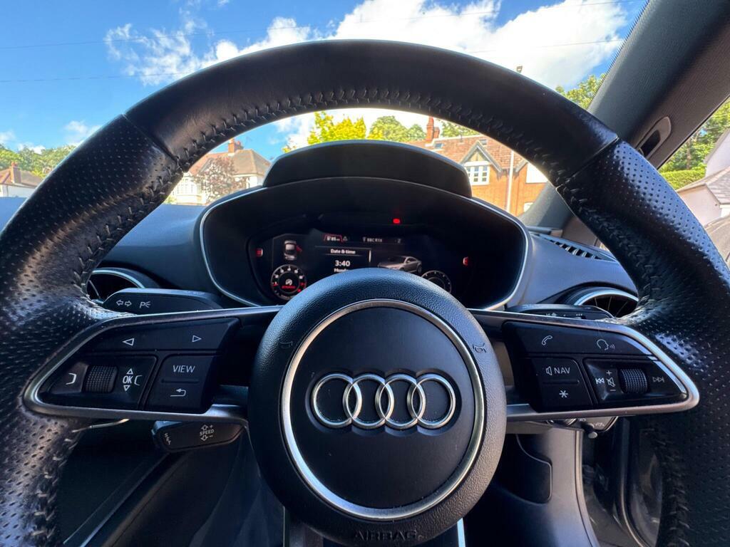 Audi TT 2.0T Fsi S Line Black #33