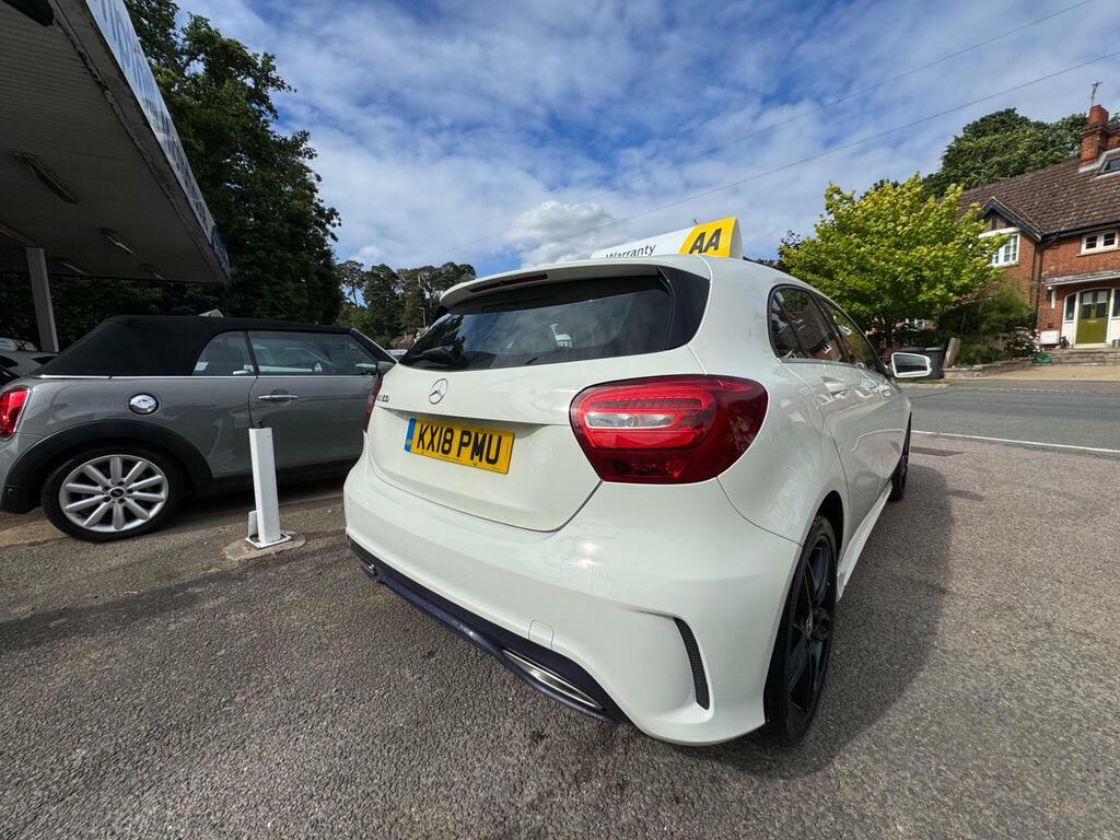 Mercedes-Benz A Class 1.6 A160 Amg Line Euro 6 S S White #4