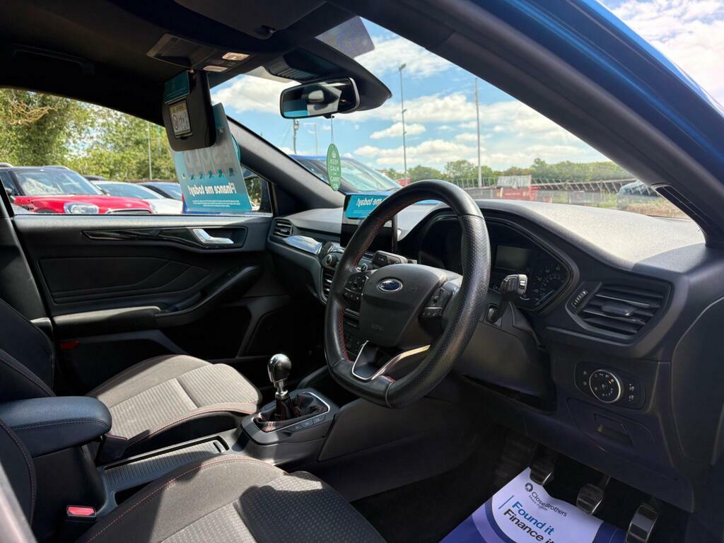 Ford Focus 1.0 E B 125 St-line Privacy Glass FG69MBF Silver #22