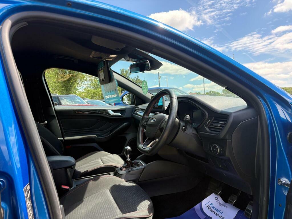 Ford Focus 1.0 E B 125 St-line Privacy Glass FG69MBF Silver #25