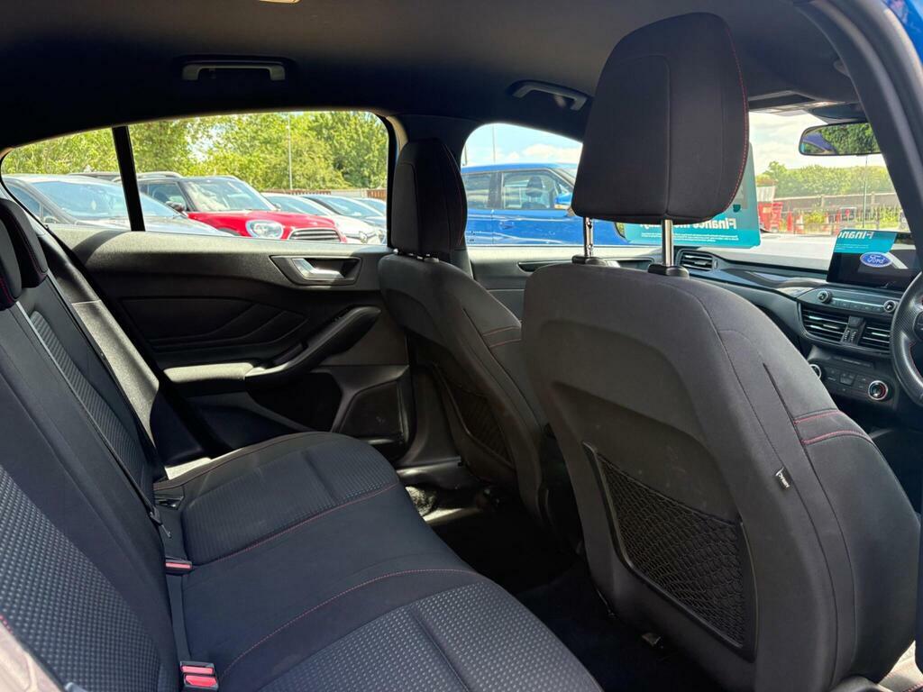 Ford Focus 1.0 E B 125 St-line Privacy Glass FG69MBF Silver #26