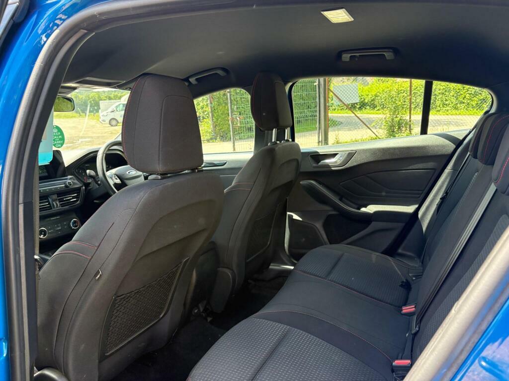 Ford Focus 1.0 E B 125 St-line Privacy Glass FG69MBF Silver #33