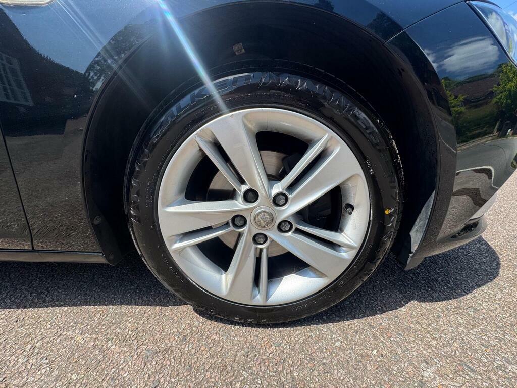 Vauxhall Insignia Grand Sport Tech Line Nav Ecotec Red #15