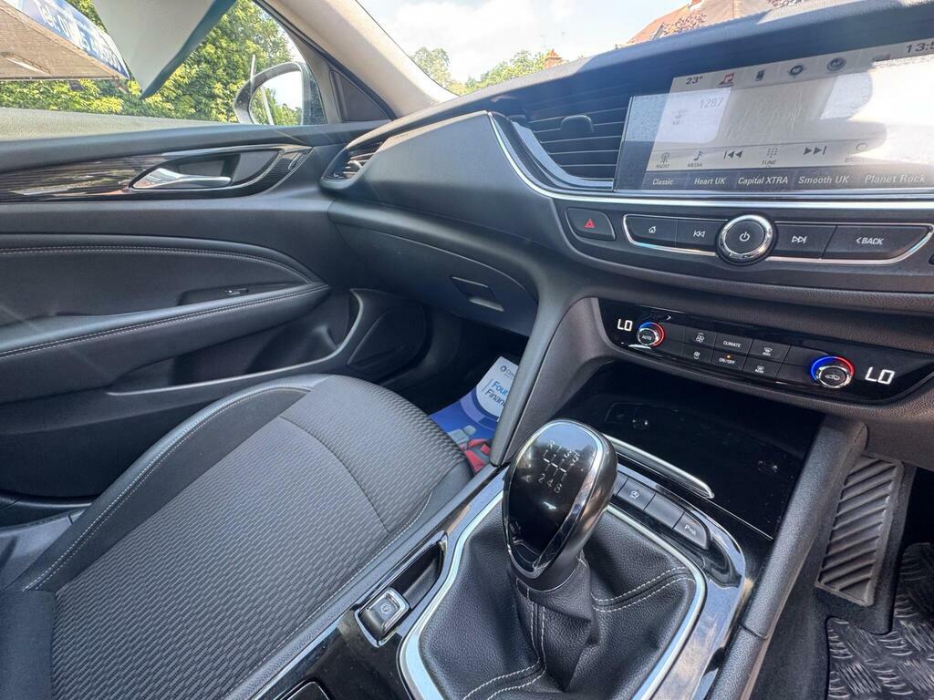 Vauxhall Insignia Grand Sport Tech Line Nav Ecotec Red #25