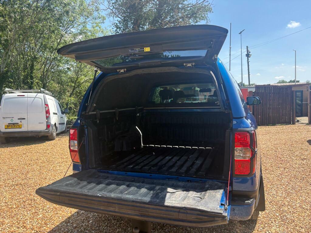 Ford Ranger Pick Up Double Cab Wildtrak 2.0 Ecoblue 205 2 White #36