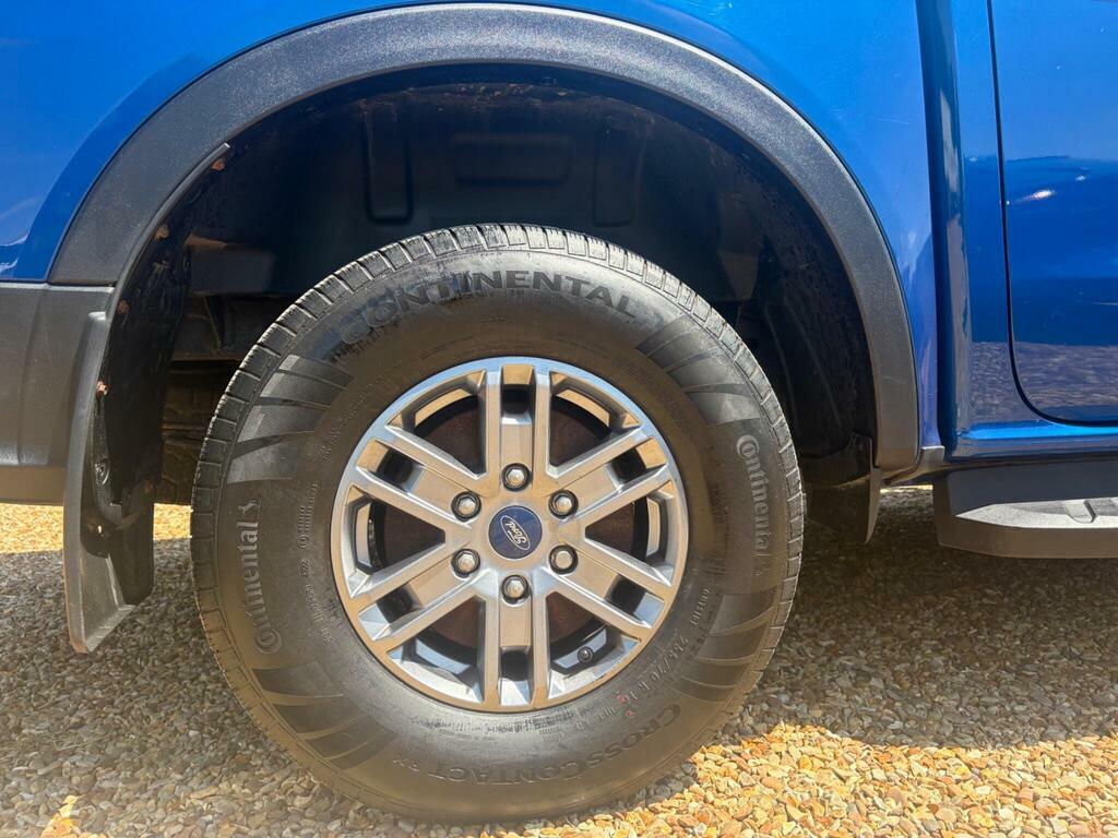 Ford Ranger Pick Up Double Cab Wildtrak 2.0 Ecoblue 205 2 White #21