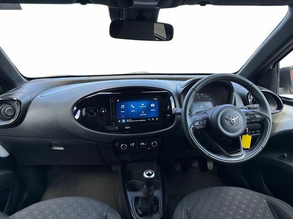 Toyota Aygo X Edge White #6
