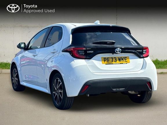 Toyota Yaris Design White #4
