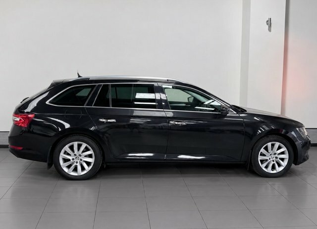 Skoda Superb 1.6 Tdi Greenline Se Technology Estate Black #3