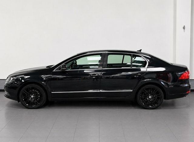 Skoda Superb 1.8 Tsi Elegance Hatchback Dsg Euro 5 Black #4
