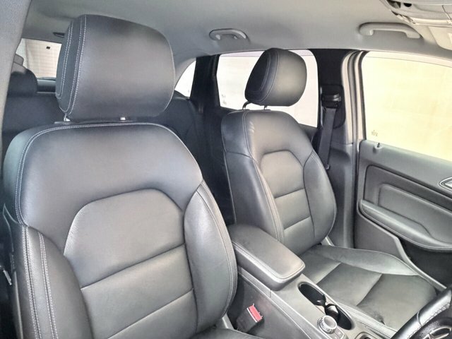 Mercedes-Benz 300H Mhev Amg Line Premium Plus G-tronic 4Matic Black #15
