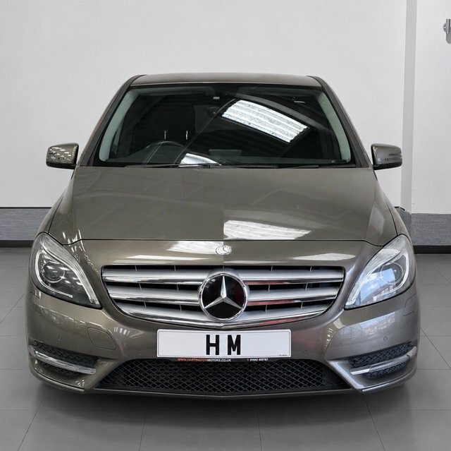 Mercedes-Benz 300H Mhev Amg Line Premium Plus G-tronic 4Matic Black #5