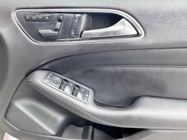 Mercedes-Benz 300H Mhev Amg Line Premium Plus G-tronic 4Matic Black #17