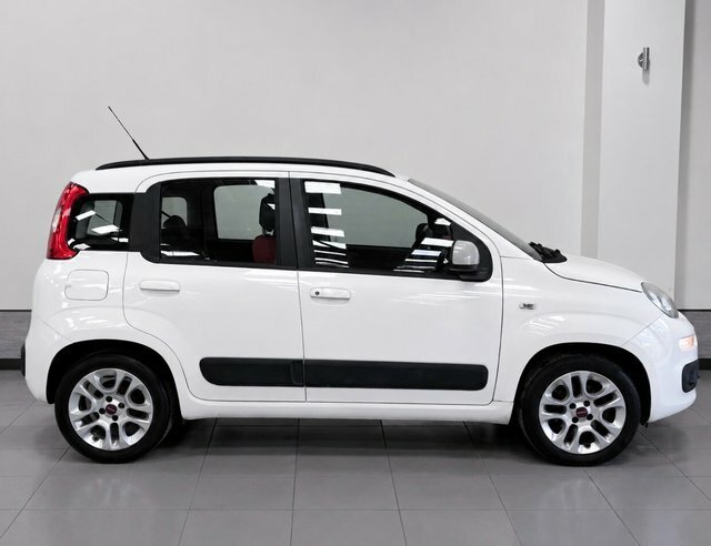 Fiat Panda 0.9 Twinair Lounge Hatchback Eur White #3