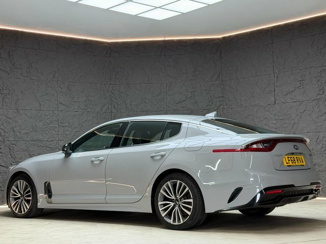 Kia Stinger Hatchback Grey #4