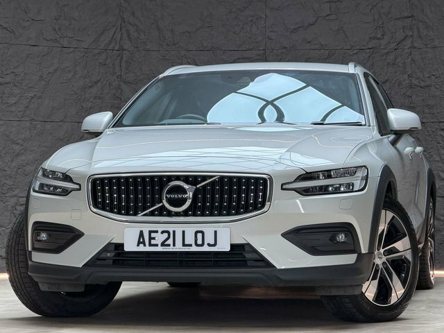 Volvo V60 Cross Country Estate Gold #2