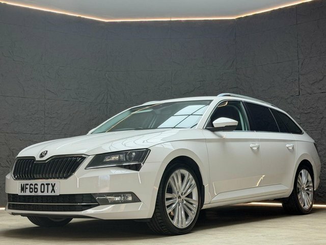 Skoda Superb Estate MF66OTX White #3