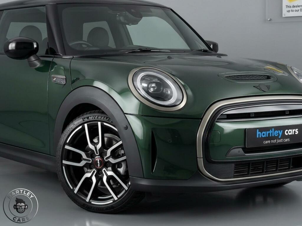 Mini Electric Cooper Se 32.6Kwh Resolute Edition Green